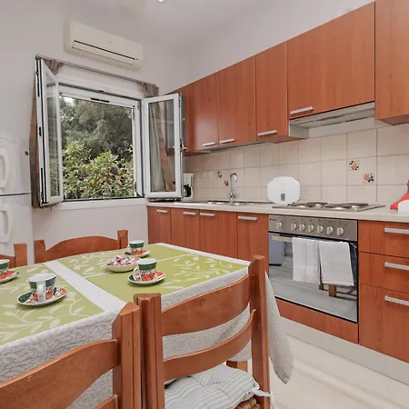 Dom wakacyjny Butterfly Barbati